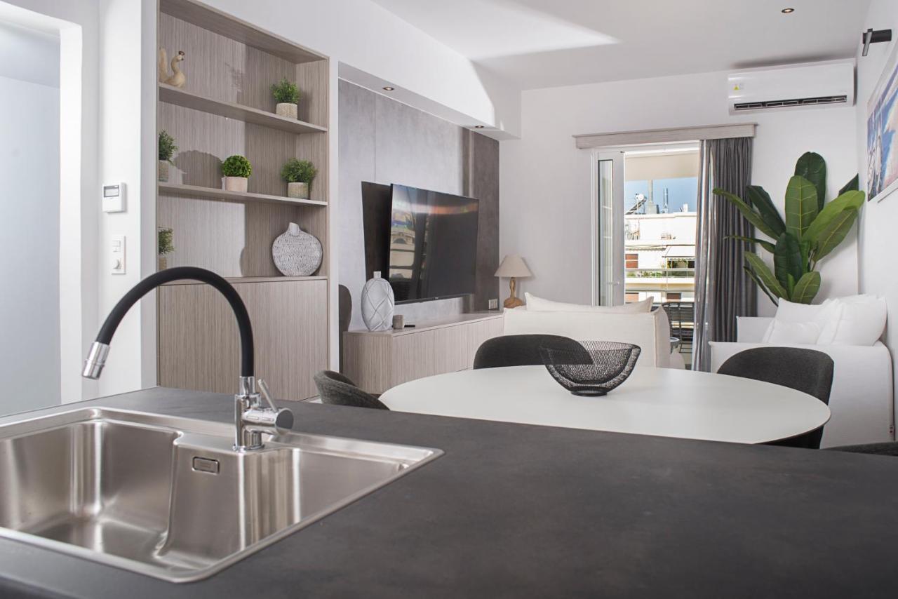 Urban Chic Luxury At The City Center كالاماتا المظهر الخارجي الصورة